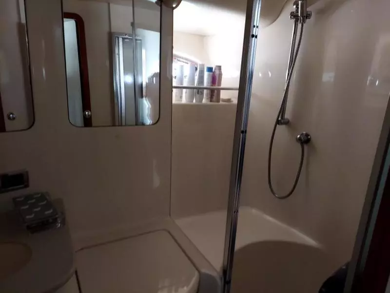 2002 Sea Ray 480 Sedan Bridge