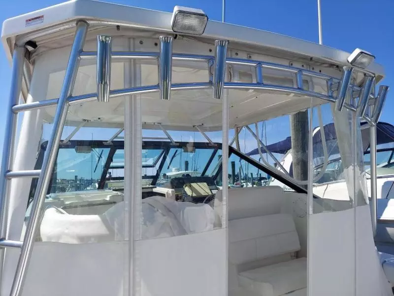 2005 Tiara Yachts 2900 Classic