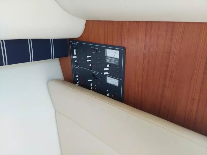 2005 Tiara Yachts 2900 Classic