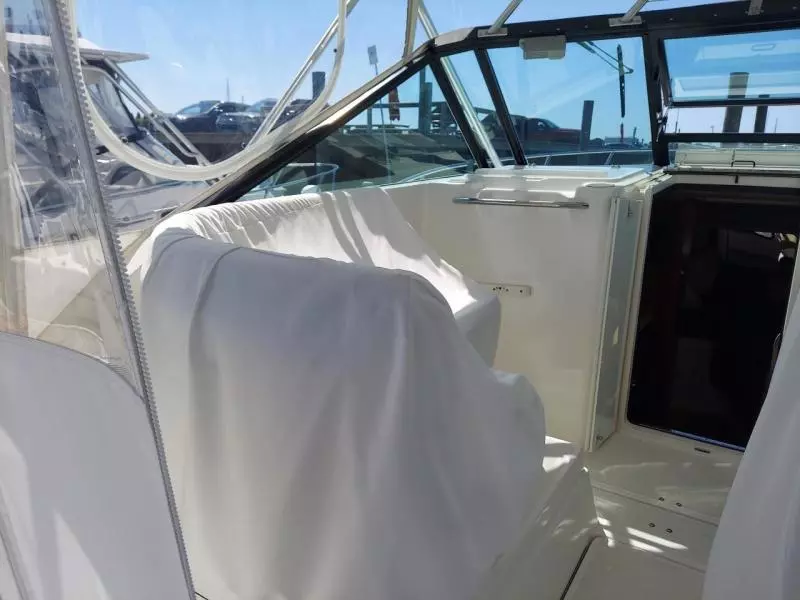 2005 Tiara Yachts 2900 Classic