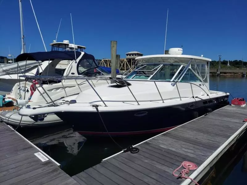 2005 Tiara Yachts 2900 Classic