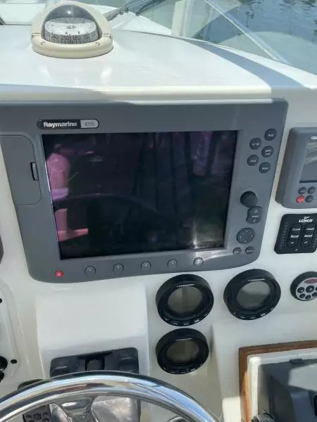 2009 Hydra-Sports Vector 2900