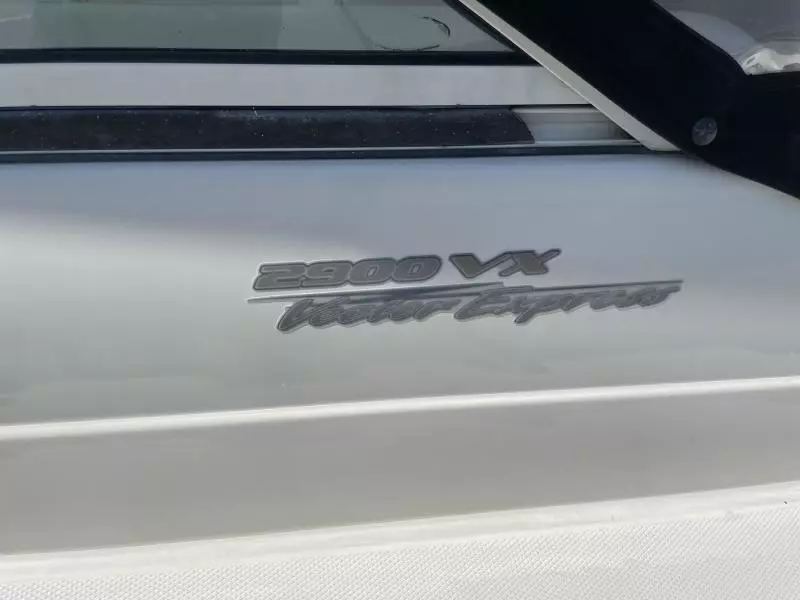 2009 Hydra-Sports Vector 2900