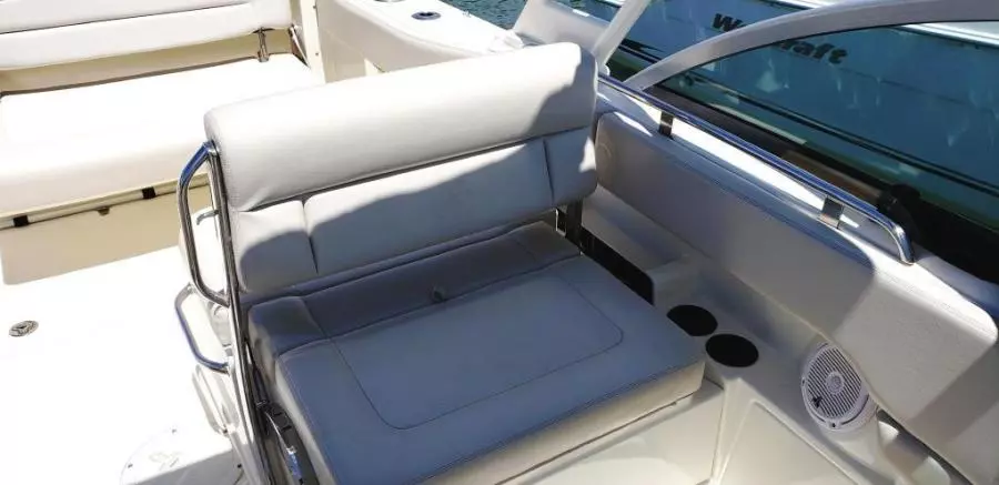 3G. STERN SEATING (2)