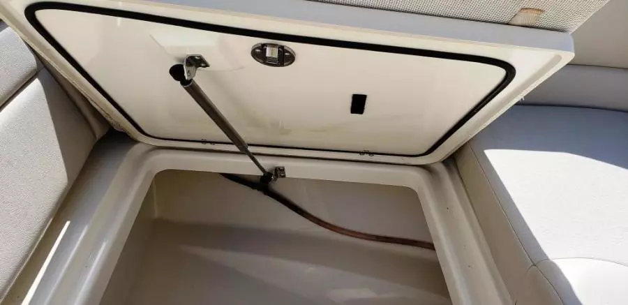 Port  Bow Locker (2)