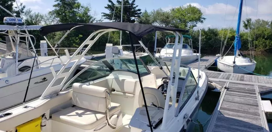 4D. VIEW FROM STERN (2)