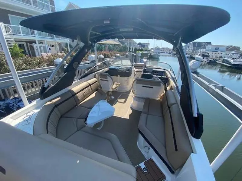 2016 Sea Ray 280 SLX