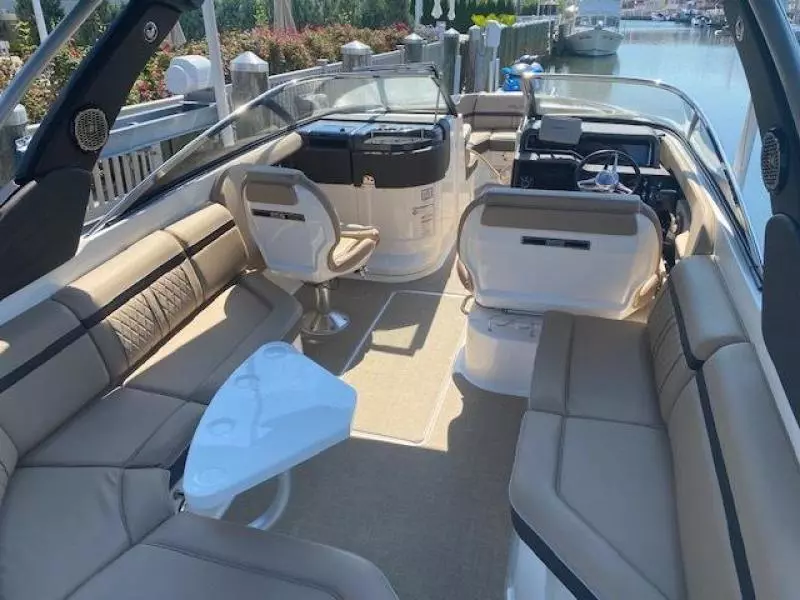 2016 Sea Ray 280 SLX