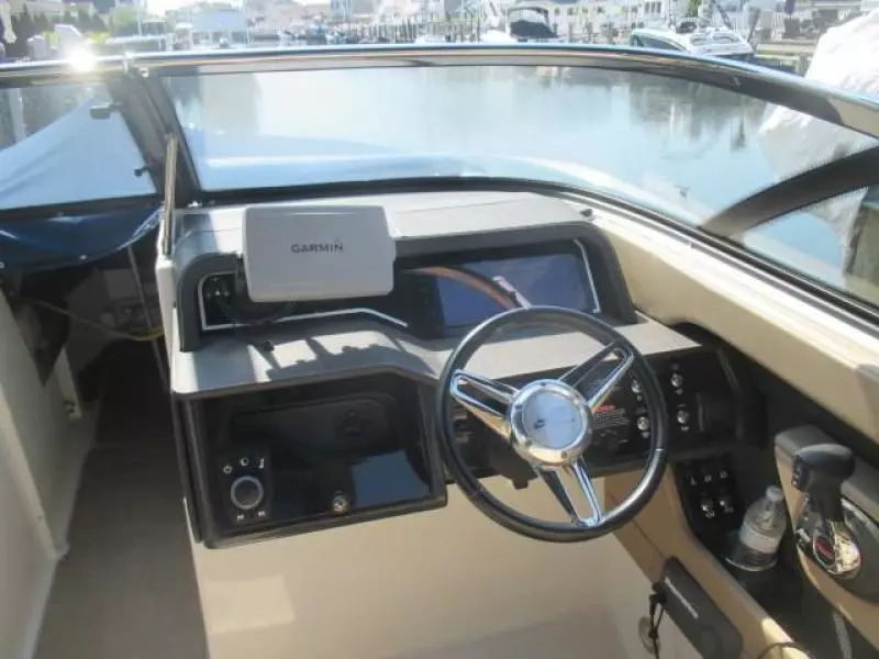 2016 Sea Ray 280 SLX