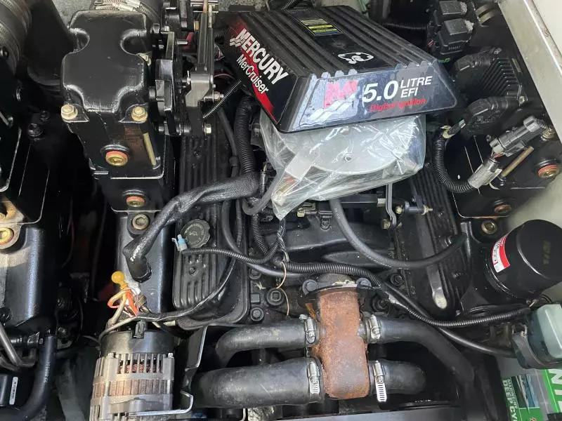 2001 Sea Ray 290 Sundancer