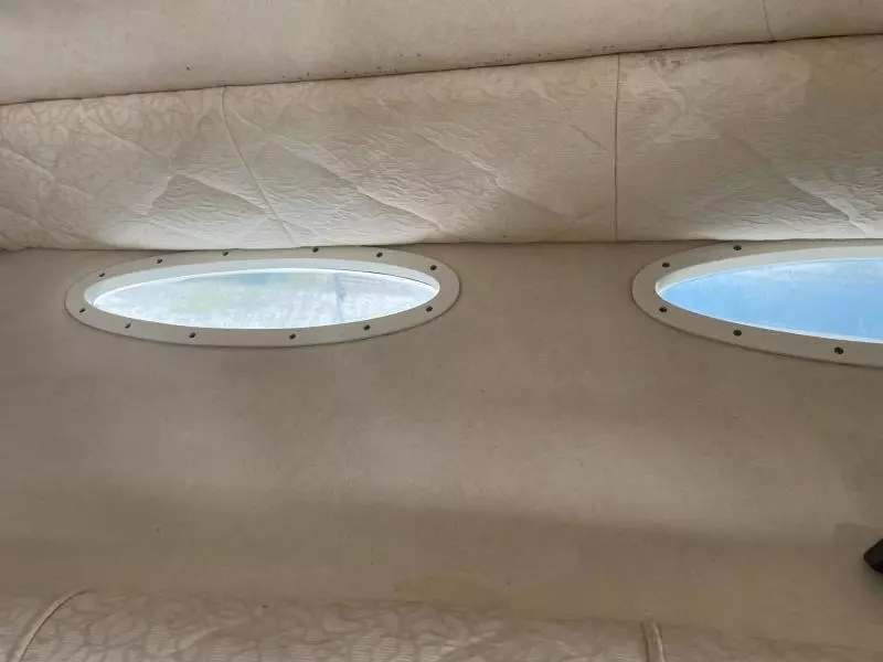 2001 Sea Ray 290 Sundancer