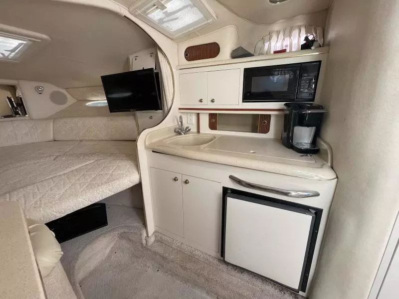 2001 Sea Ray 290 Sundancer