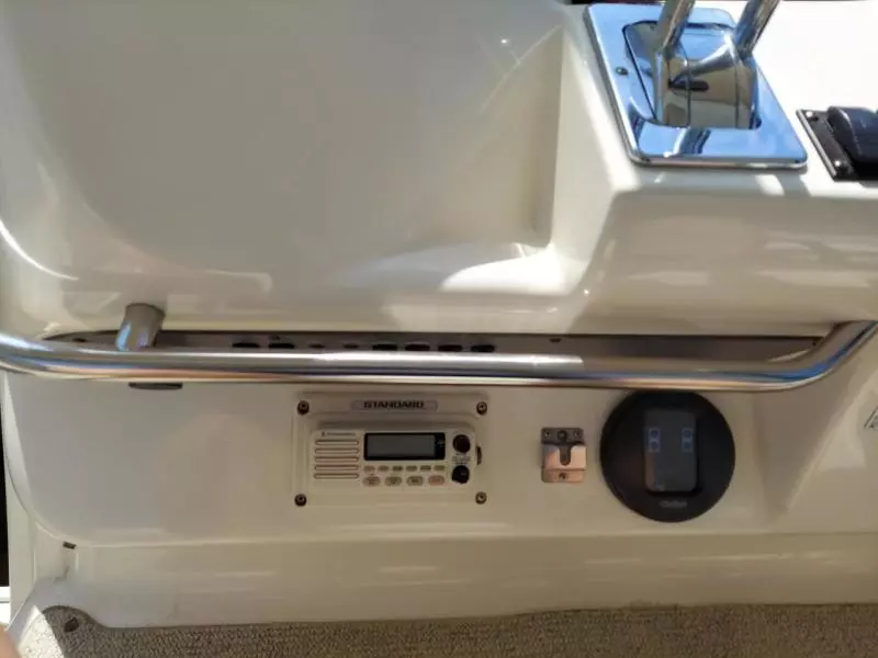 1995 Sea Ray 330 Sundancer