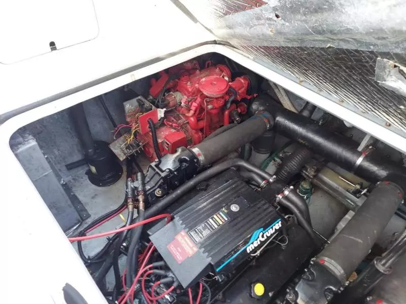 1995 Sea Ray 330 Sundancer