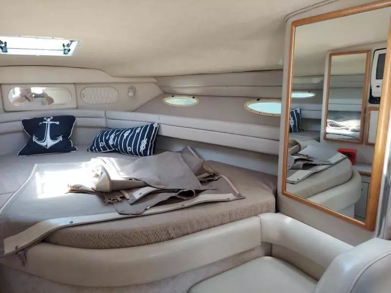 1995 Sea Ray 330 Sundancer