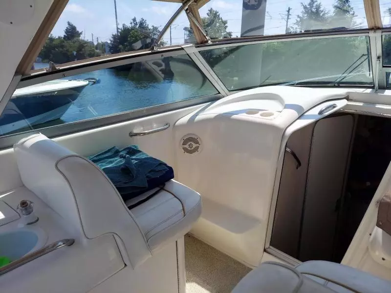 1995 Sea Ray 330 Sundancer