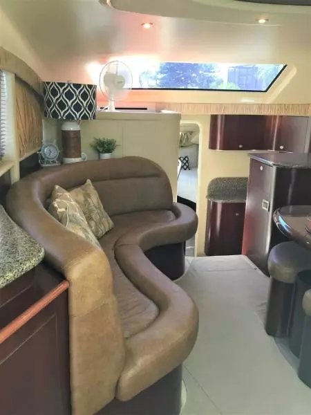 2005 Sea Ray 40 Motor Yacht