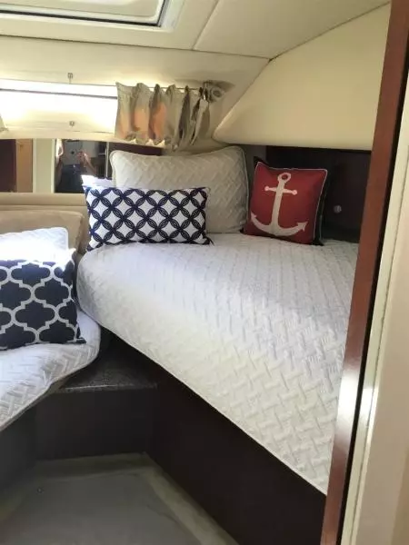 2005 Sea Ray 40 Motor Yacht