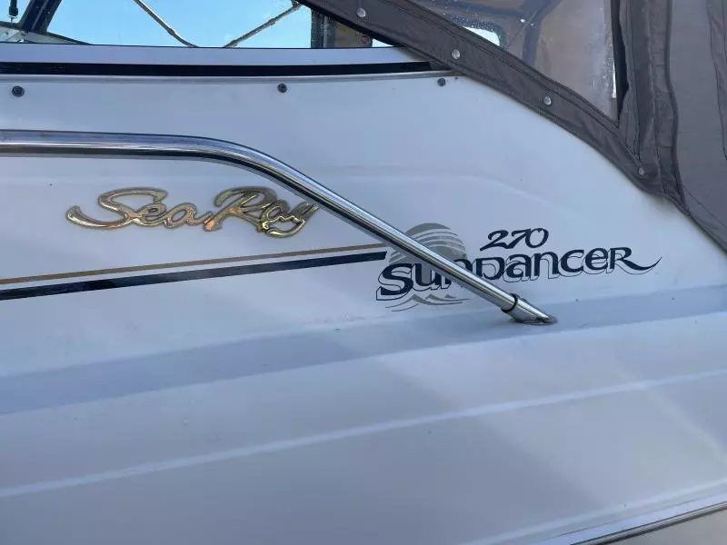 1998 Sea Ray 270 Sundancer