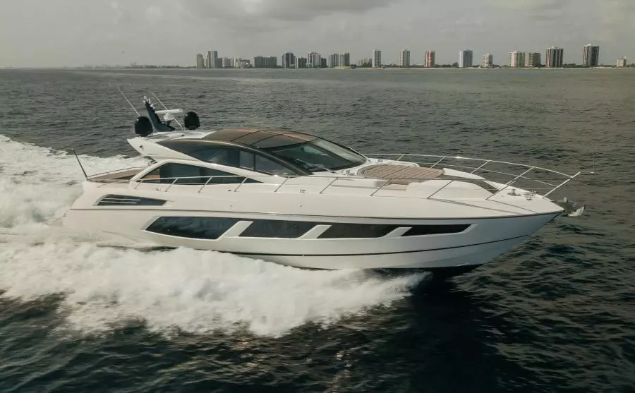 2018 Sunseeker Predator