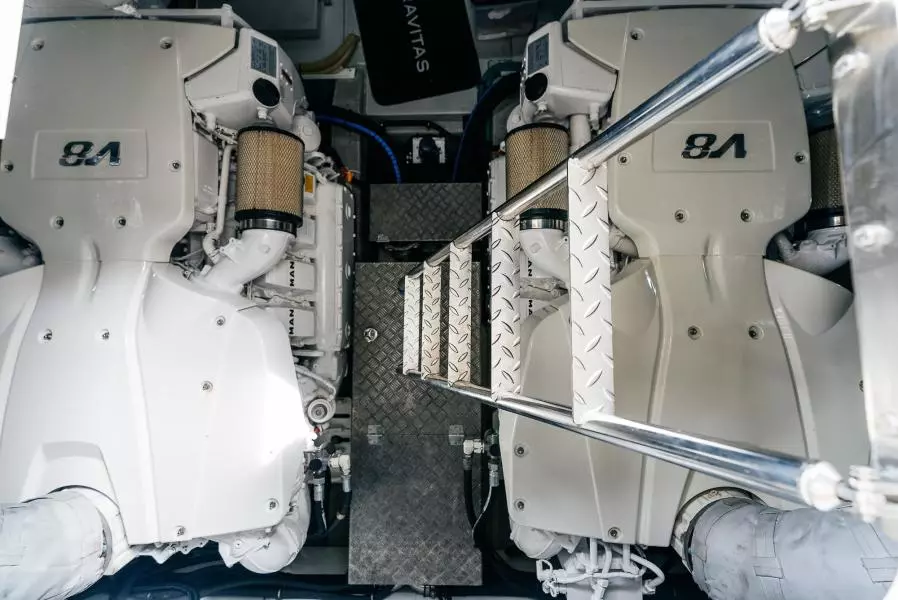 2018 Sunseeker Predator