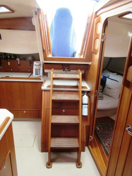 Cpmpanionway steps & Aft Cabin entrance