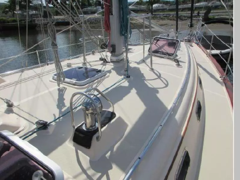 2004 Island Packet 420