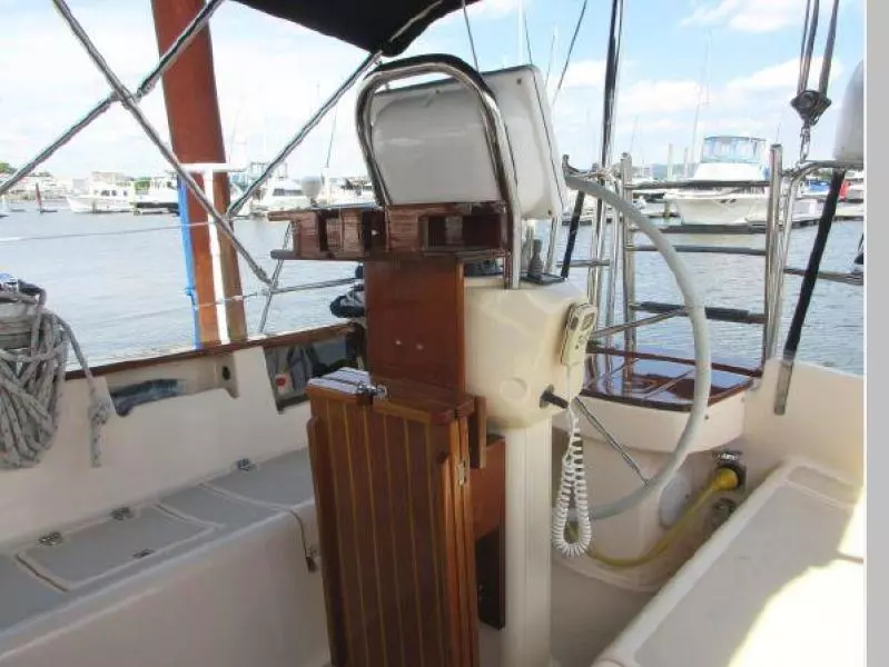 2004 Island Packet 420