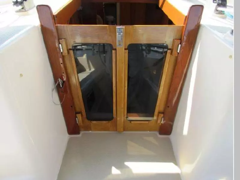 2004 Island Packet 420