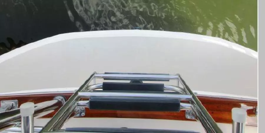 2004 Island Packet 420