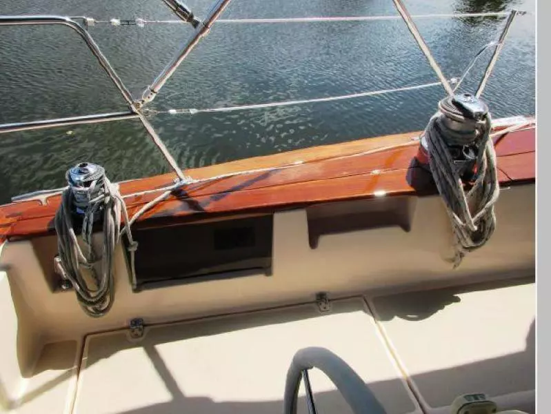 2004 Island Packet 420