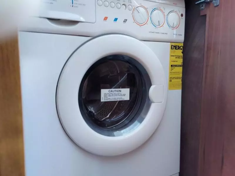 2001 Carver 466 Motor Yacht