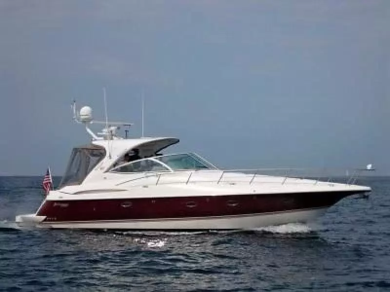 2004 Cruisers Yachts Express