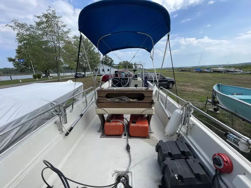 1987 Boston Whaler Montauk