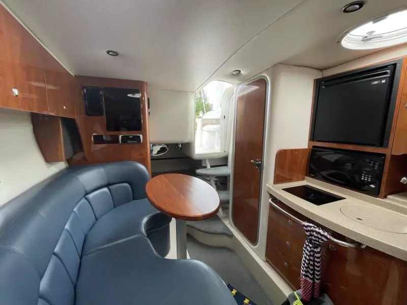 2004 Four Winns Vista