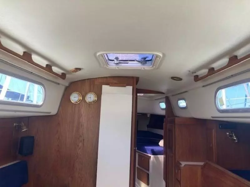 1976 Pearson 35 Yawl