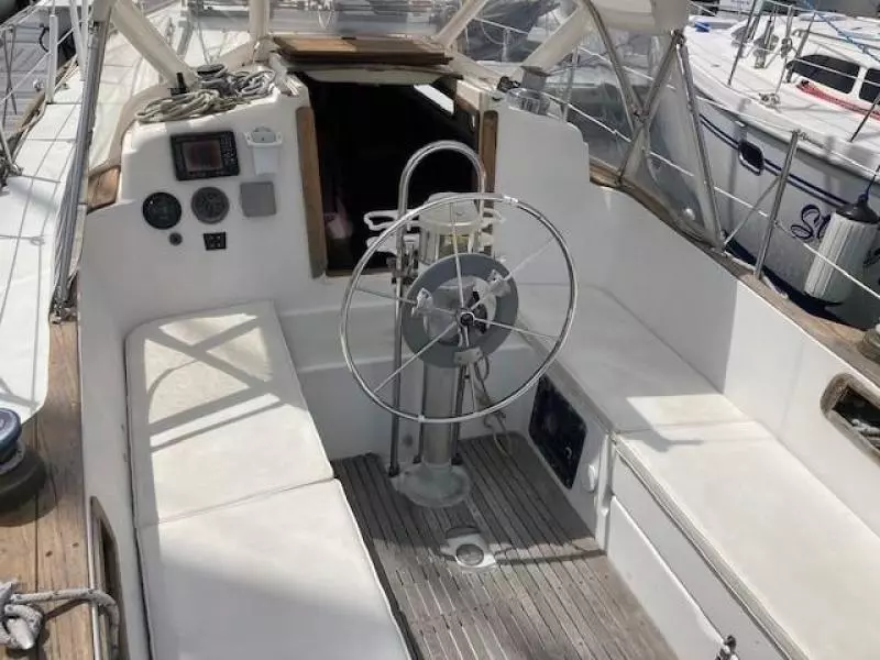 1976 Pearson 35 Yawl