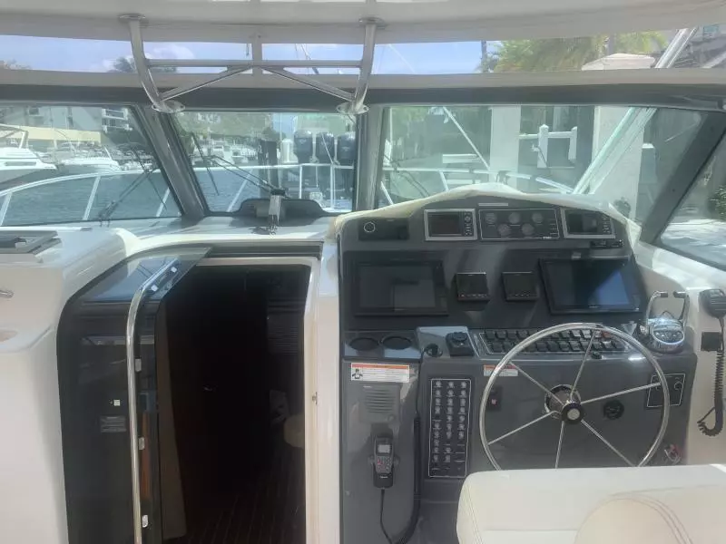 2008 Tiara Yachts 3800 Open