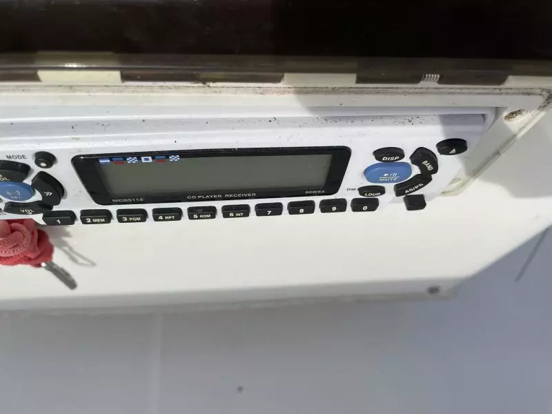 2010 Boston Whaler 170 Montauk