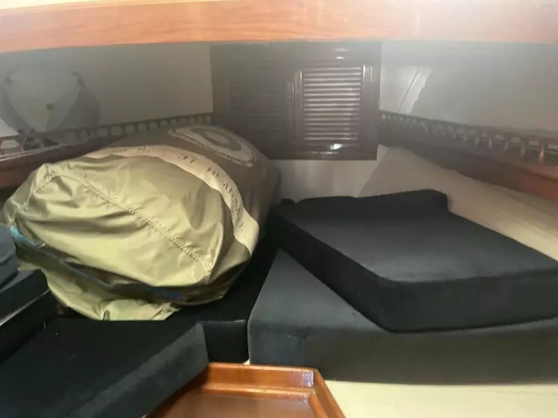 1978 Tayana Tayana 37