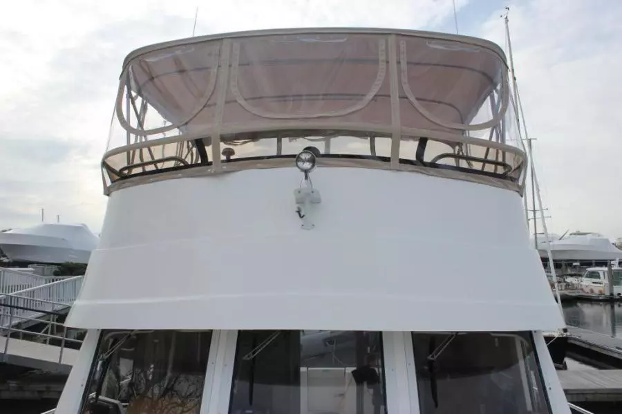 2003 Mainship 390 Trawler