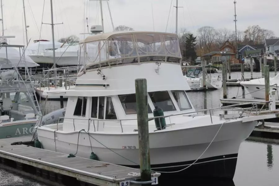 2003 Mainship 390 Trawler