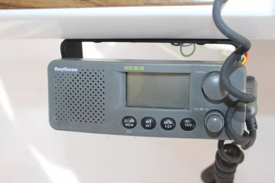 2003 Mainship 390 Trawler