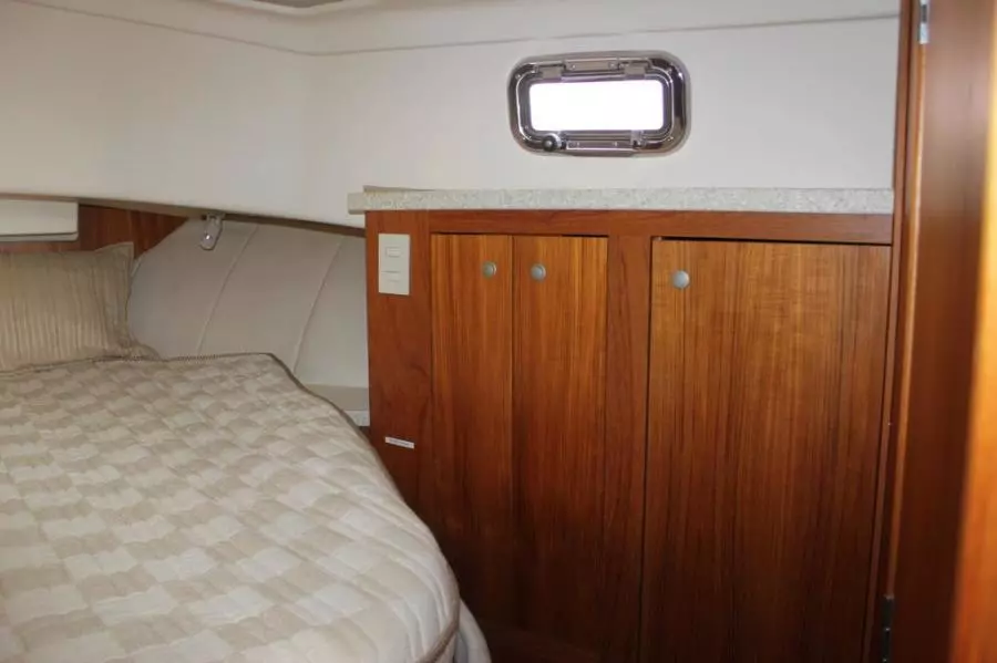 2003 Mainship 390 Trawler