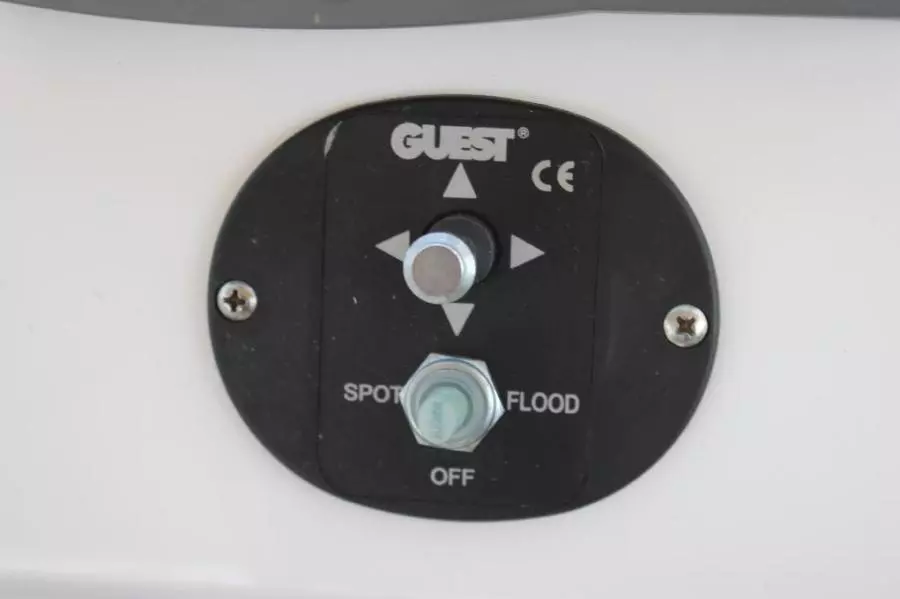 2003 Mainship 390 Trawler