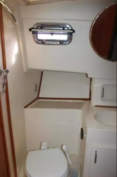 2003 Mainship 390 Trawler