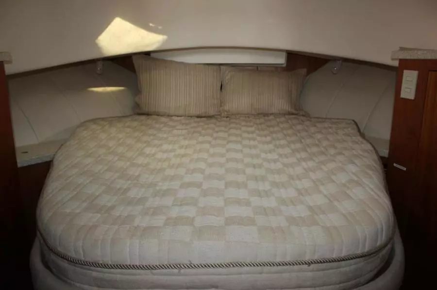 2003 Mainship 390 Trawler