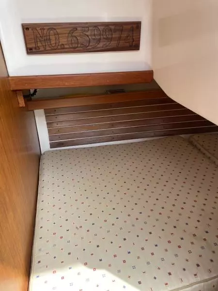 1983 Hinterhoeller Nonsuch 30 Classic