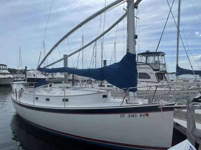 1983 Hinterhoeller Nonsuch 30 Classic