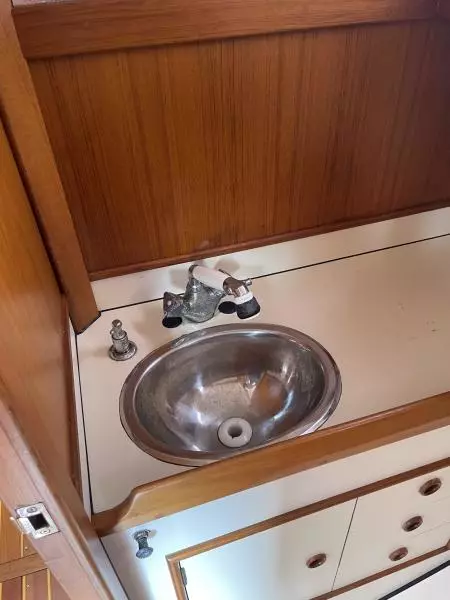 1983 Hinterhoeller Nonsuch 30 Classic